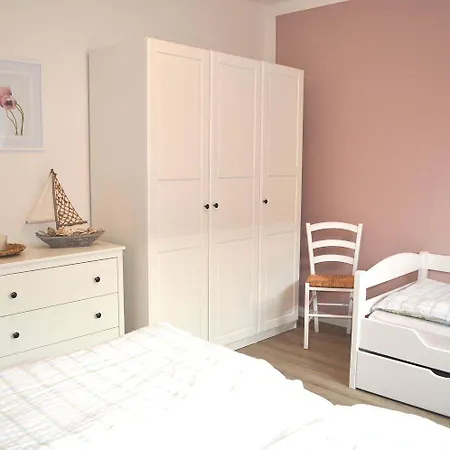 Haus Seehase Nr 02 アパート *