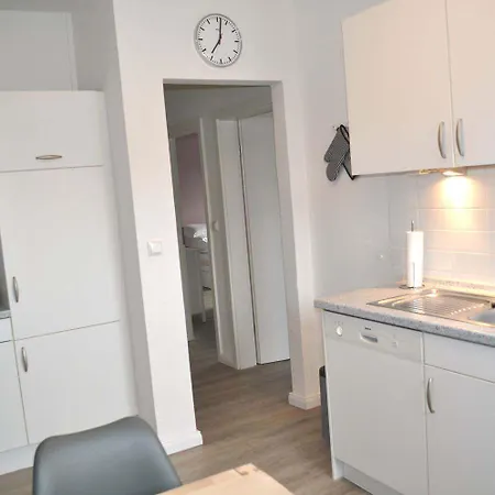 Haus Seehase Nr 02 アパート